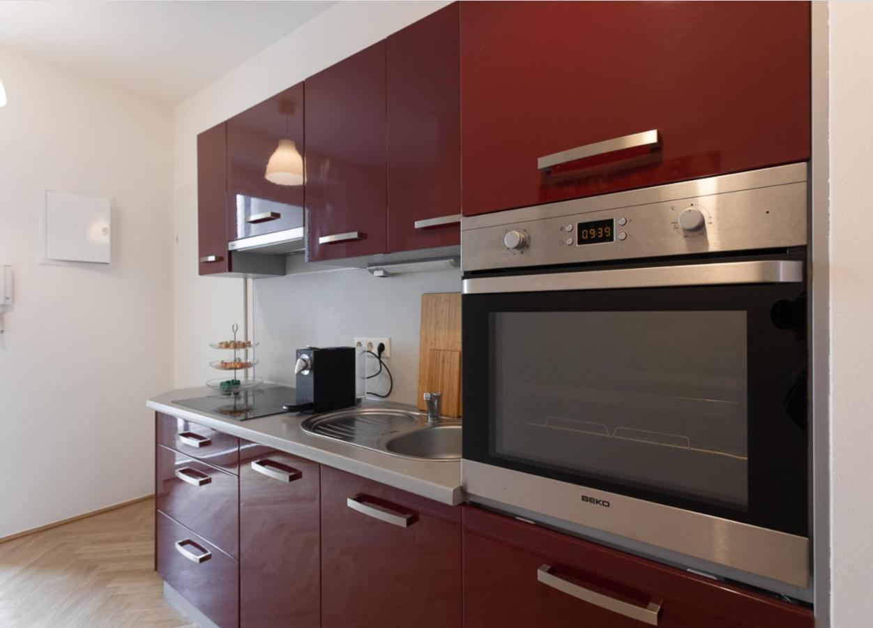 Charmante Wohnung L Bg8 Wina Bagian luar foto