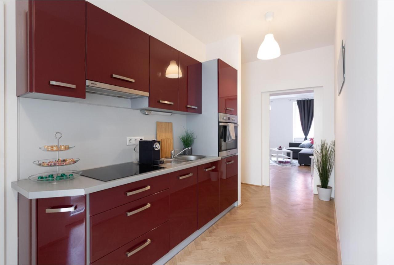 Charmante Wohnung L Bg8 Wina Bagian luar foto